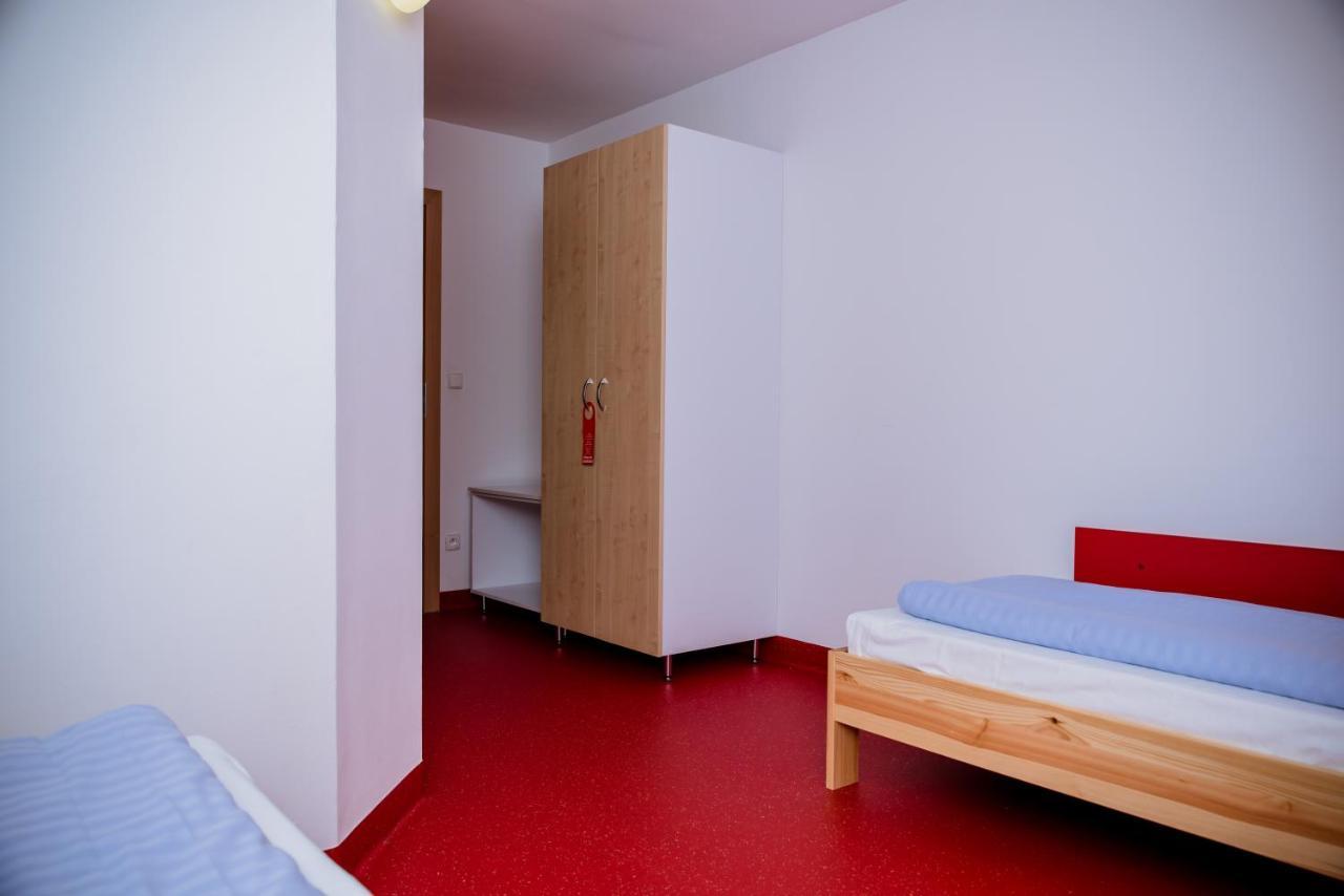 Miedzynarodowy Dom Spotkan Mlodziezy W Oswiecimiu Oświecim Exterior foto